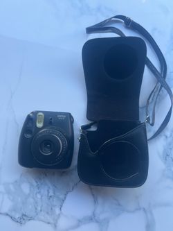 Fujifilm Instax Mini 8 Black Instant Film Camera with case