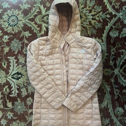 The North Face Thermoball Hooded Jacket 