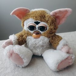 1999 Gremlins Gizmo Furby Electronic Interactive 