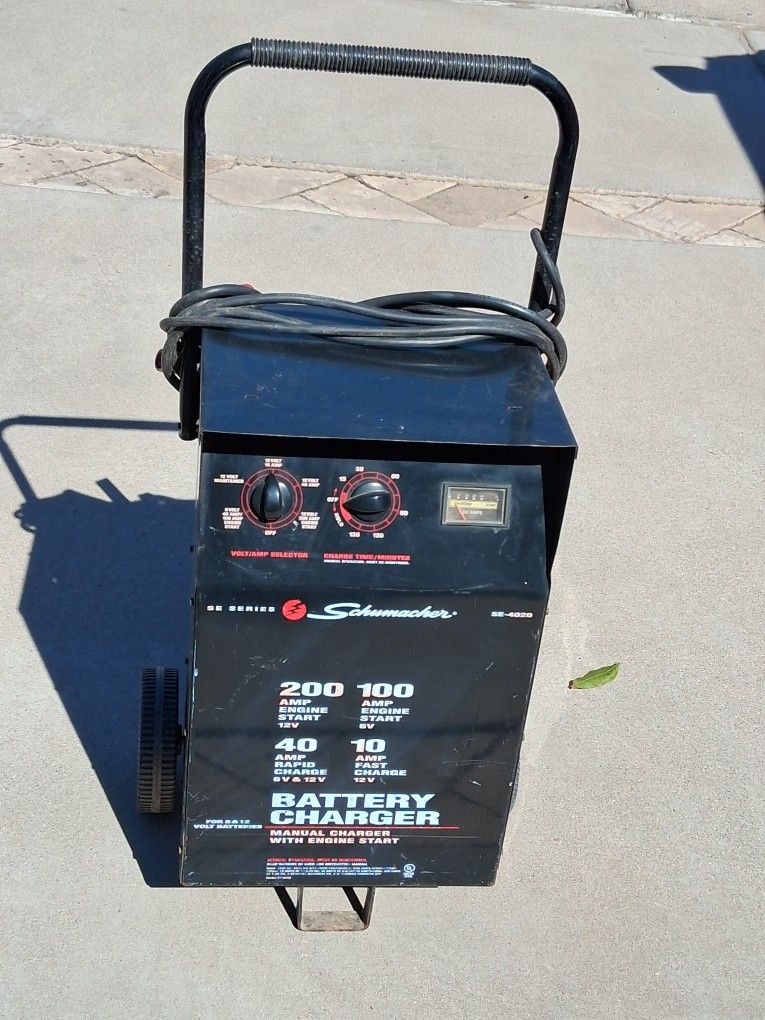 Shoemaker heavy duty commercial style battery charger.