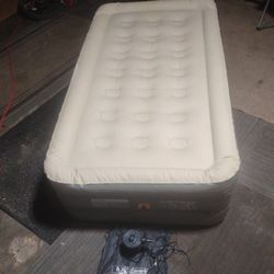 Coleman Luxury Twin Double High Blow Up Mattress