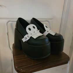 Demonia platform heels 