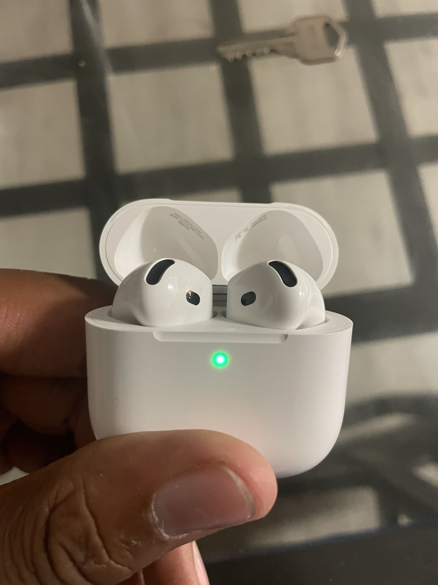 AirPod 4s Noise Cancellation