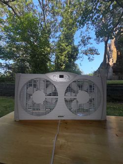 Shinic Dual Window Fan with Digital Controls