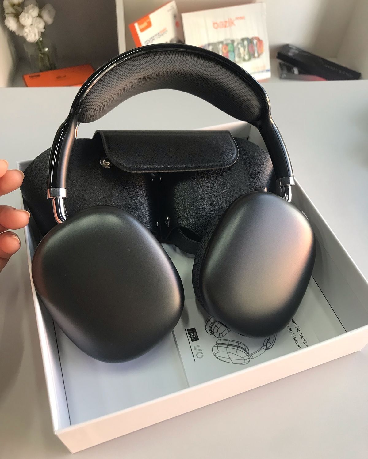 AirPods Max (brand New)