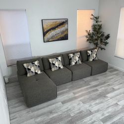 LANEY PARK Modular Sectional | Dark Gray | 4PCS (3 Seater + 1 Chaise)