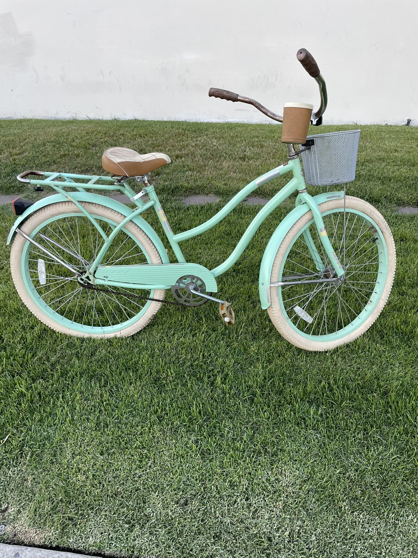 Huffy 26” Cruiser Ready To Ride *FREE DELIVERY 🚚 *
