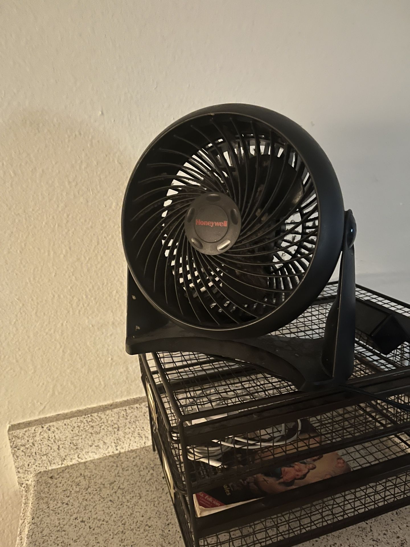Honeywell Mini Fan 