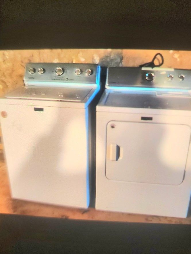 Washer/Dryer Set Maytag White