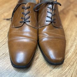 Men’s Size 9.5 Brown Dress Shoes – Call It Spring – Clean & Ready to Wear