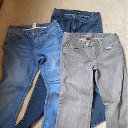 Ladies Jeans Size 6