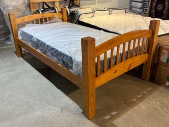 Knotty Pine Wood Twin Bed Frame