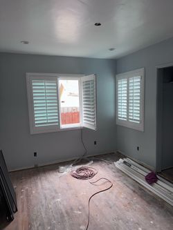 SHUTTERS / PERSIANAS