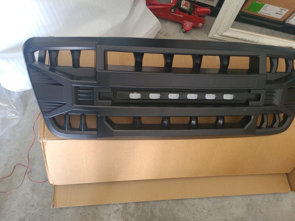 2006 F150 Grill