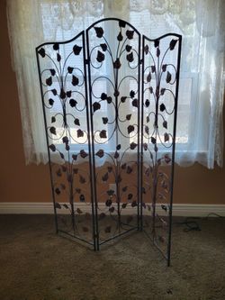 STUNNING  room divider/ backdrop