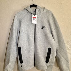 (New) Nike Sportswear Tech Fleece Windrunner