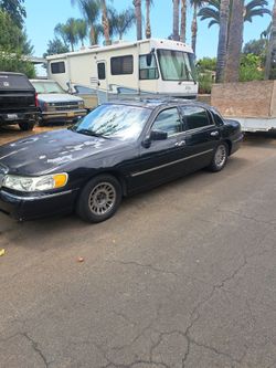 2000 linkon town https://offerup.com/redirect/?o=Y2FyLmNhcnRpZXI=