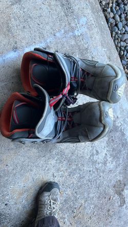 Snowboard Boots 9.5