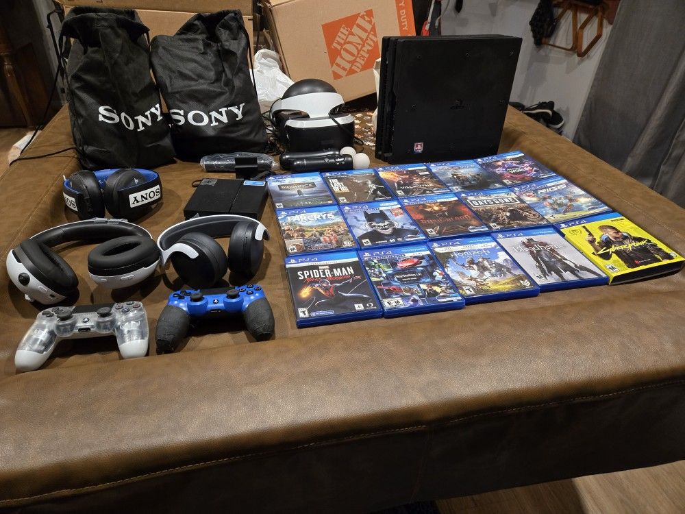 1T PS4 Pro with 15 games