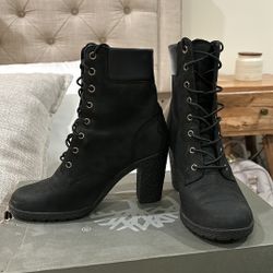 Timberland Heeled Booties Size 6.5