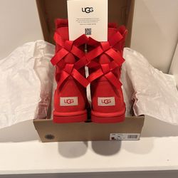 NIB UGG Bailey Bow II RED boots ❣️🥰❤️