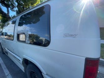 2008 Ford E-250