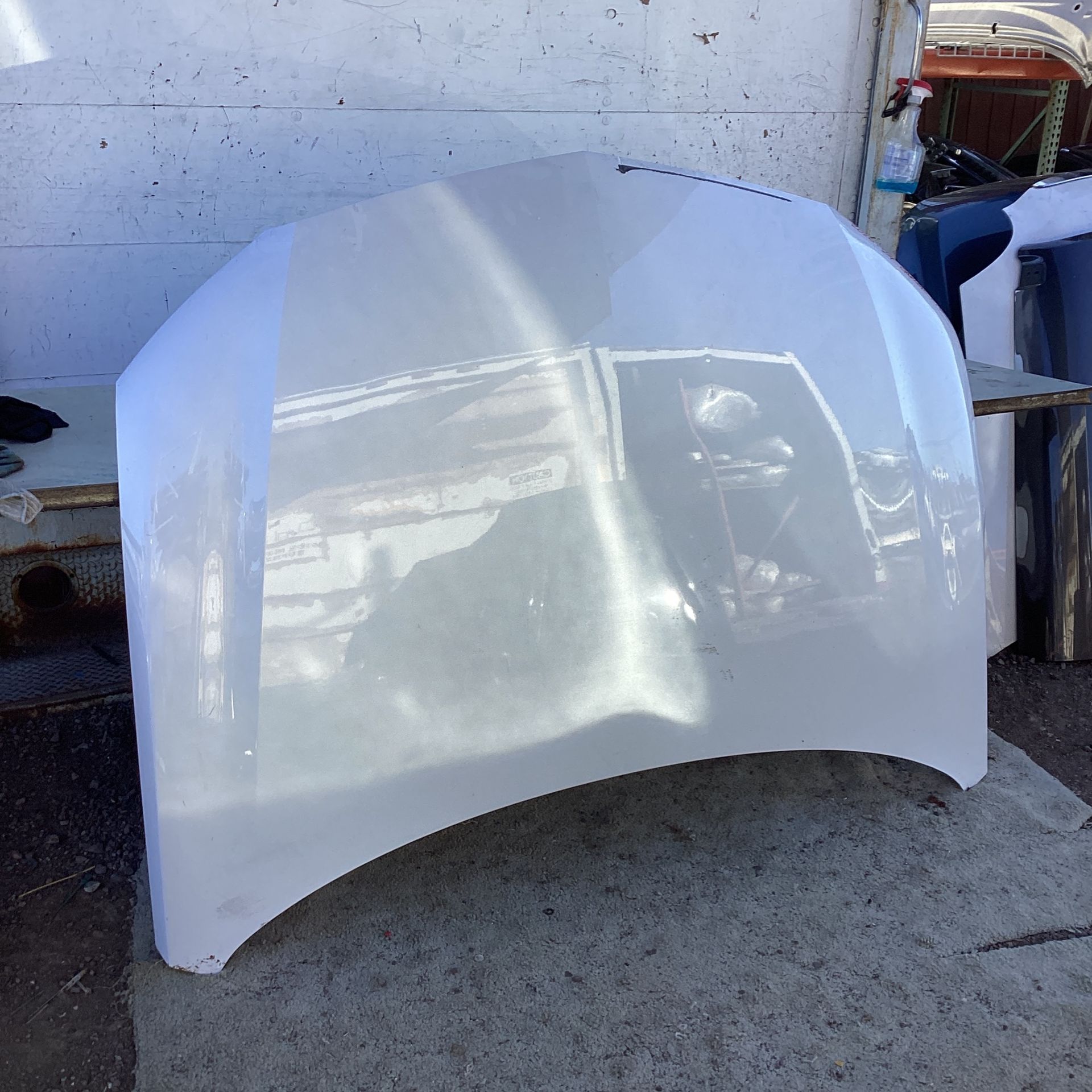 2020 Cadillac Xt6 Hood ORIGINAL OEM 2024