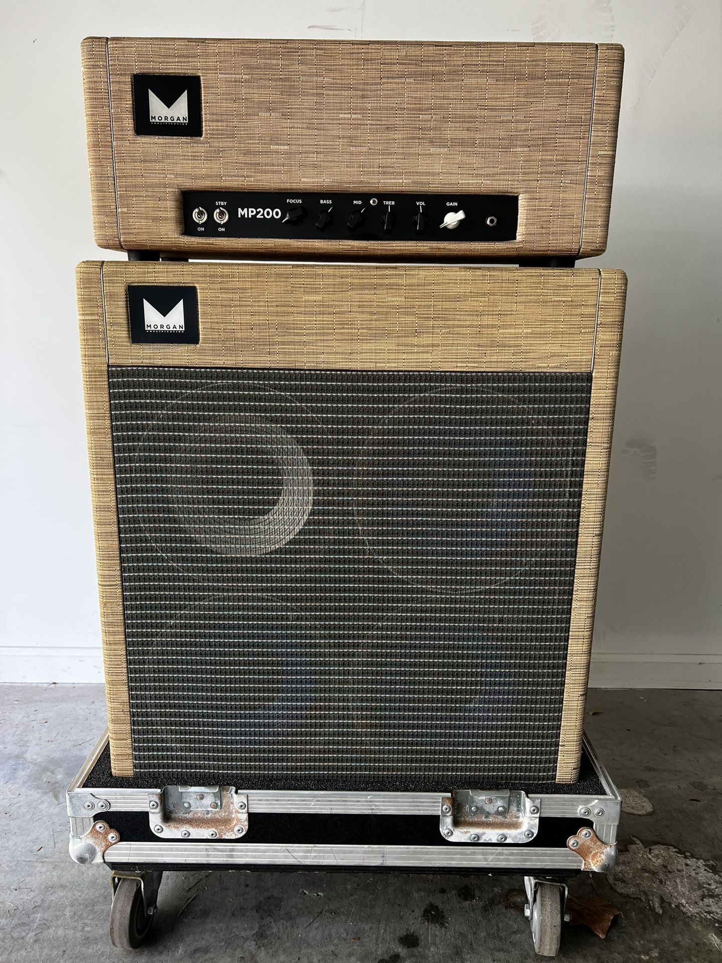 Morgan MP-200 Bass Amp w/Custom Flight Cases