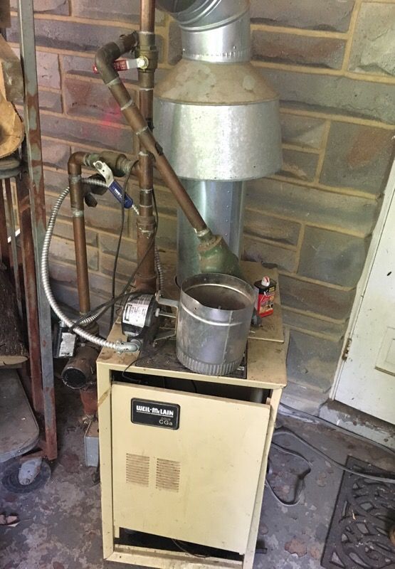 Gas boiler/ with expansion tank