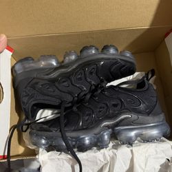 Womens Nike Air Vapormax Plus 6.5 8