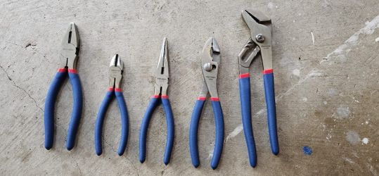 Plier Set: 5 Pliers, State Cushion Grip, Manual Pouch, 2 - 5 Pliers Range. Brand New.