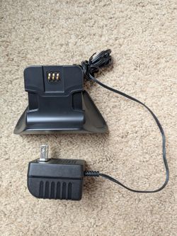 Controller Gear Xbox Pro Charging Stand for Xbox controllers