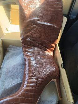 8 1/2 Heels