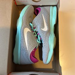 Nike Shoes Women’s Size 7