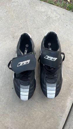 81/2 soccer shoes