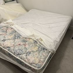 Queen Mattress And Box Spring 