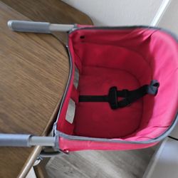 Chicco Table Top Quick Lock Chair