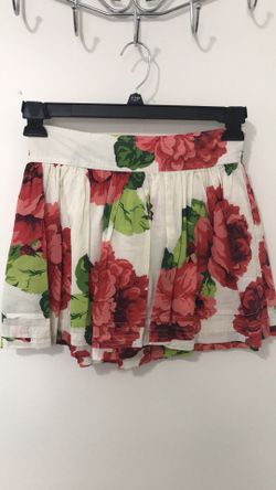 Abercrombie skirt sz M