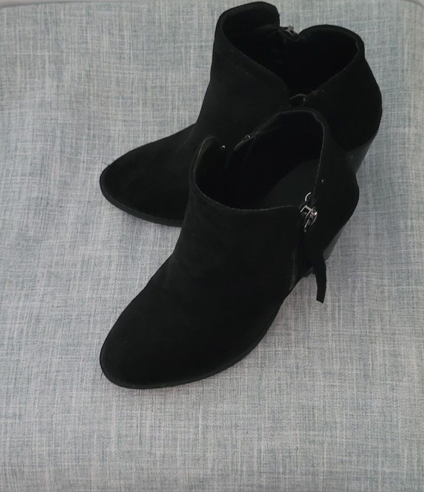 Top Moda Black Booties 