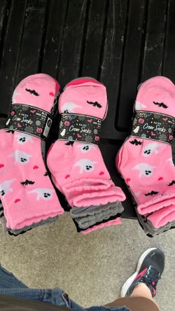 New girl socks, six pairs per pack. Size 13 -5.