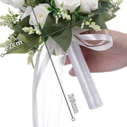 Vestido De Novia Y Ramo De Flores