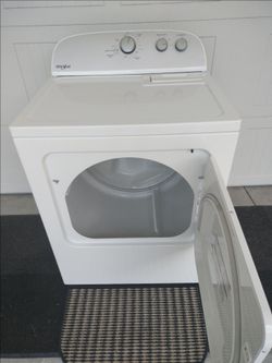 Very Nice Whirlpool Super Capacity Electric Dryer