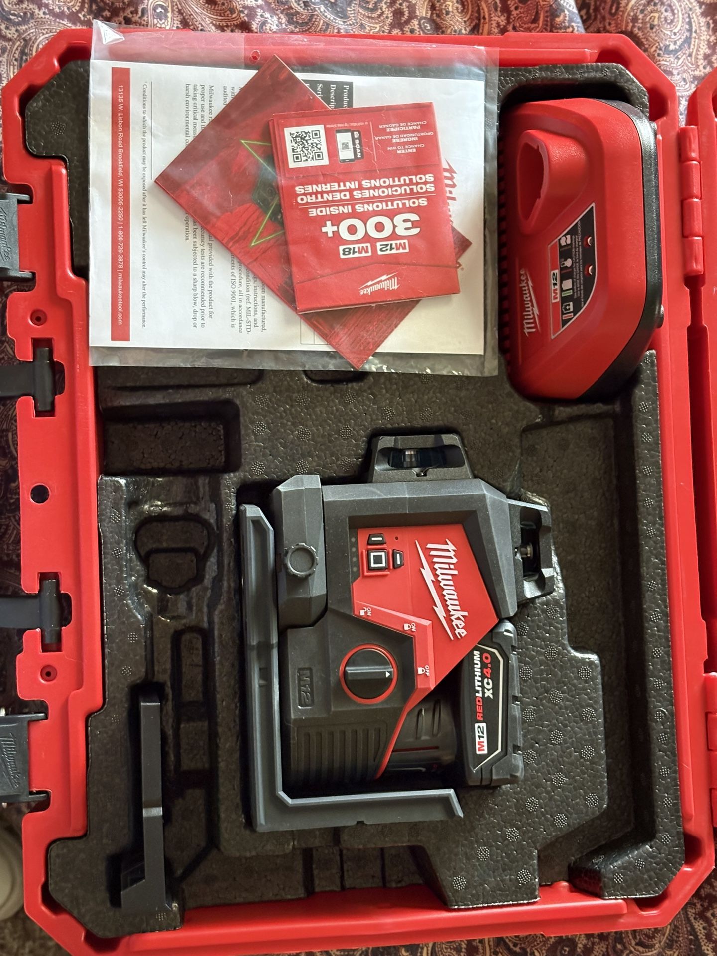 Milwaukee M12 3-Plane 360° Green Laser Level