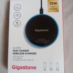 GIGASTONE 15W FAST WIRELESS CHARGER Qi-COMPATIBLE IPHONE, SAMSUNG, PIXEL, LG