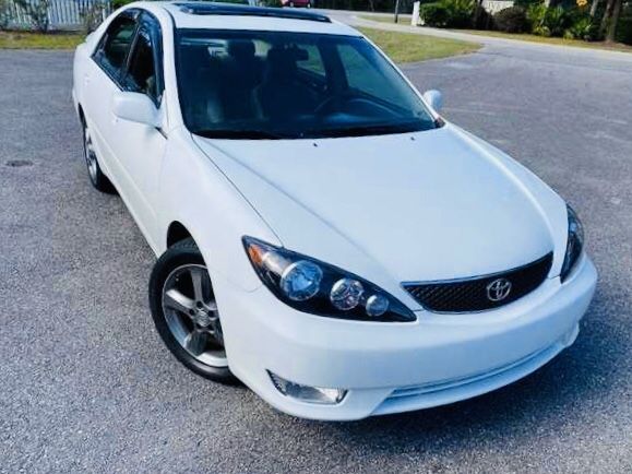 2004 Toyota Camry