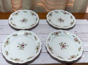 Johann Haviland Moss Rose Pattern Bavaria Porcelain Dinner Plates Set of 4