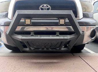 Spyder Industries 2005-2011 Toyota Tundra Black Venom Bull Bars