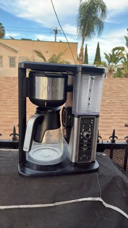 CM300 Drip Coffee Maker – Easy to Use – Works Great