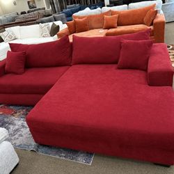 BEAUTIFUL SECTIONALS Only $10Down