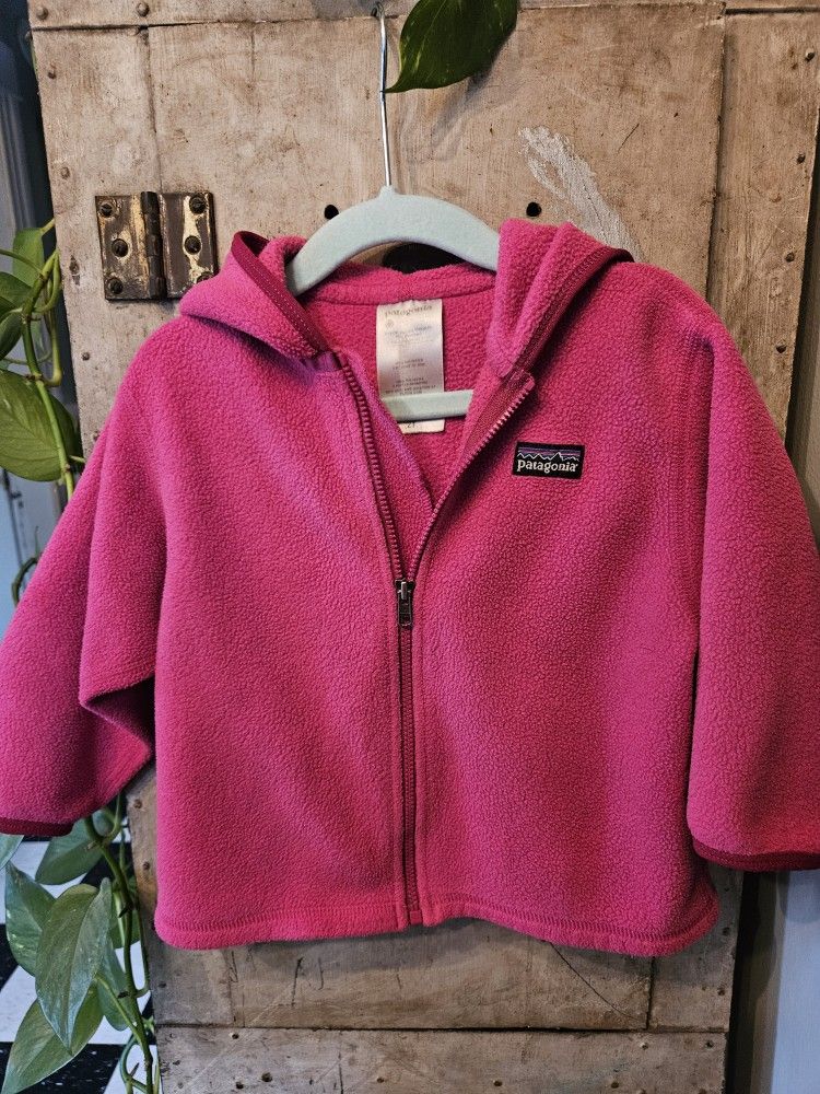 Patagonia Pink Fleece Zip Up Jacket
Size 2T